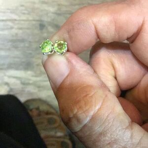 Earrings, Green Peridot Stud Earrings, NEW, Handmade, 5mm, Sterling Silver Setti